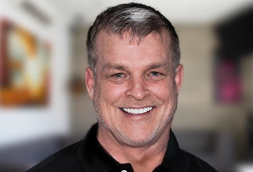 X ray from a patient with a single dental implant and crown